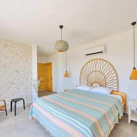 Hotel Selene / Kalkan 4*